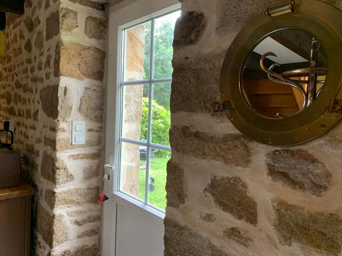 Domaine Des Trois Rivieres Vila Merlevenez
