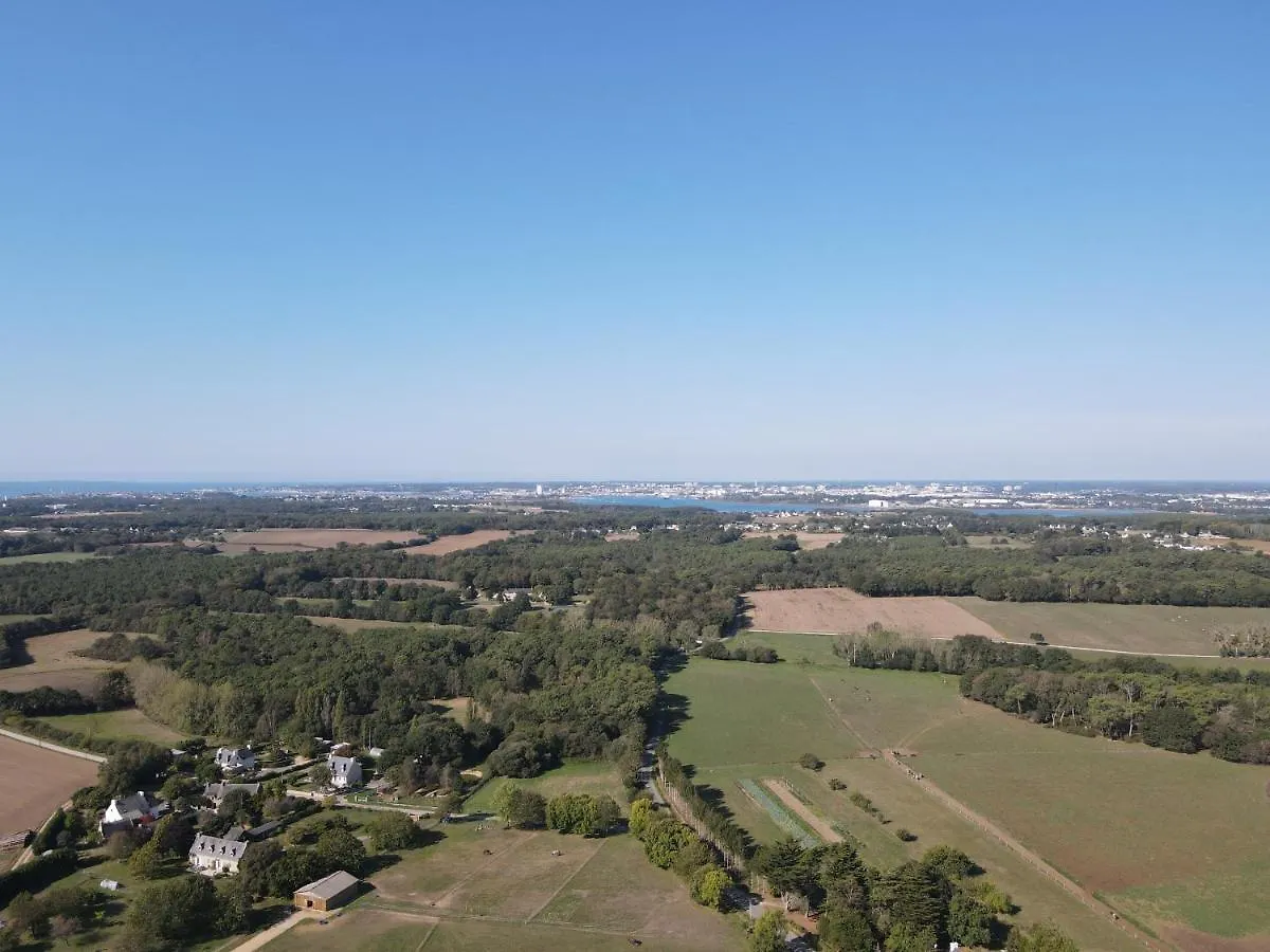 Domaine Des Trois Rivieres Vila Merlevenez 0*,